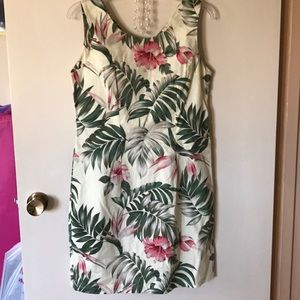 Hawaiian dress